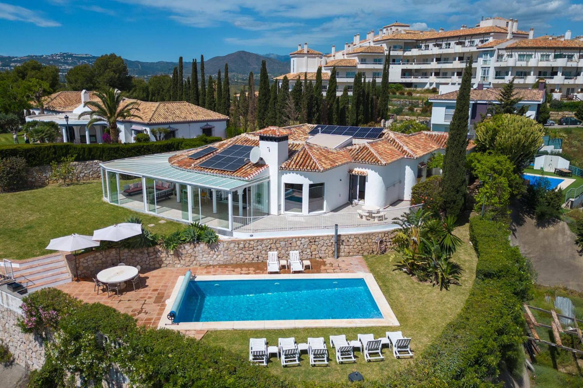 Vista Golf - Optional Heated Pool & Jacuzzi Mijas