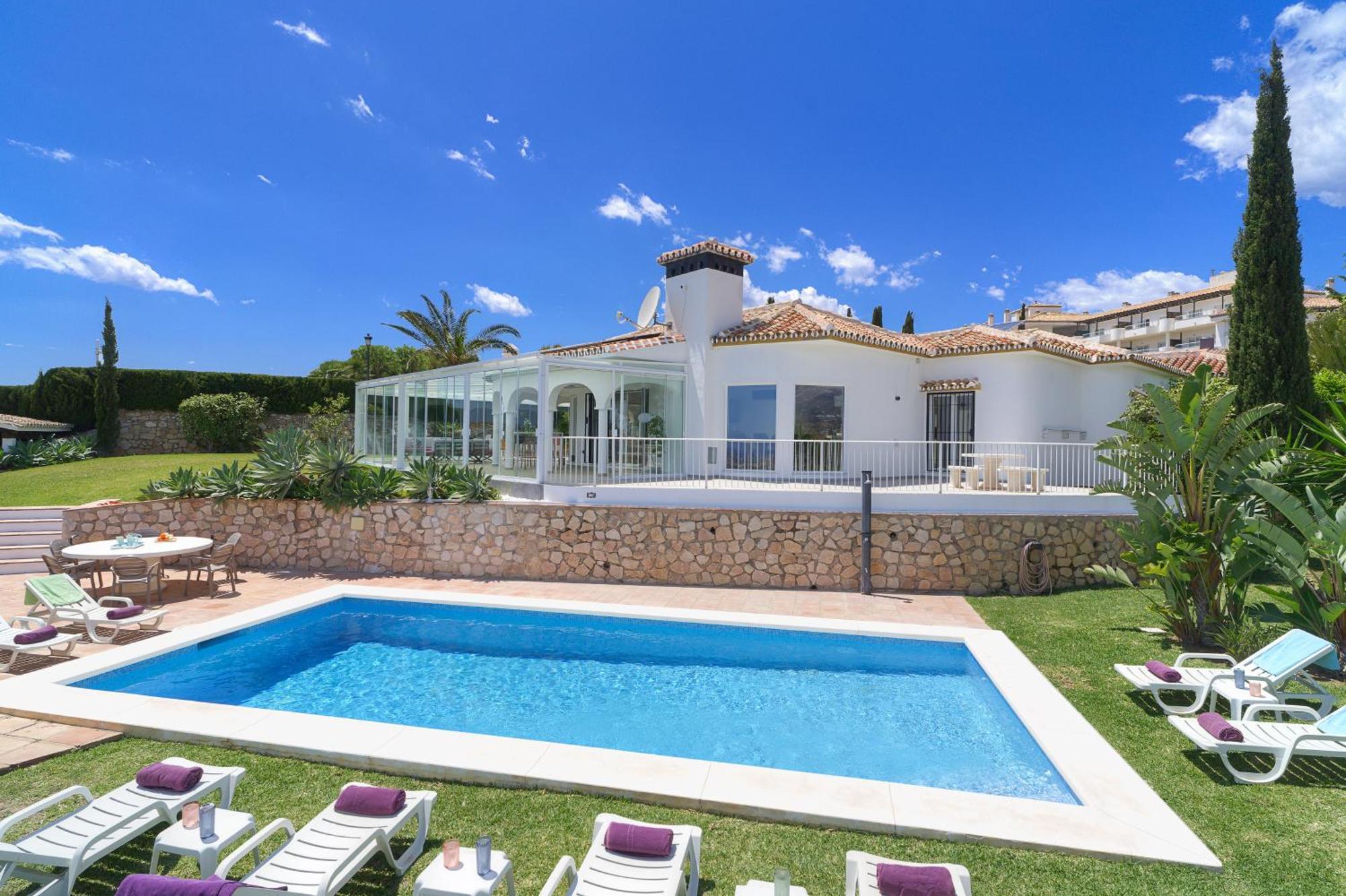 Vista Golf - Optional Heated Pool & Jacuzzi *