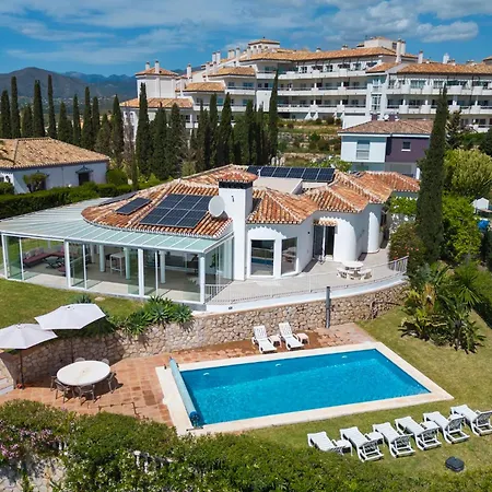 Villa Vista Verde Mijas Golf - Optional Heated Pool & Jacuzzi Exterior photo